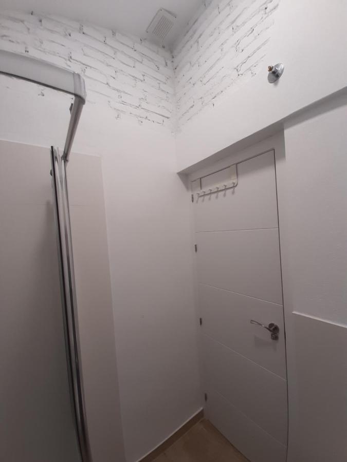 Plaza Andalucia Apartment -A 10Min Caminando Del Puente Romano 코르도바 외부 사진