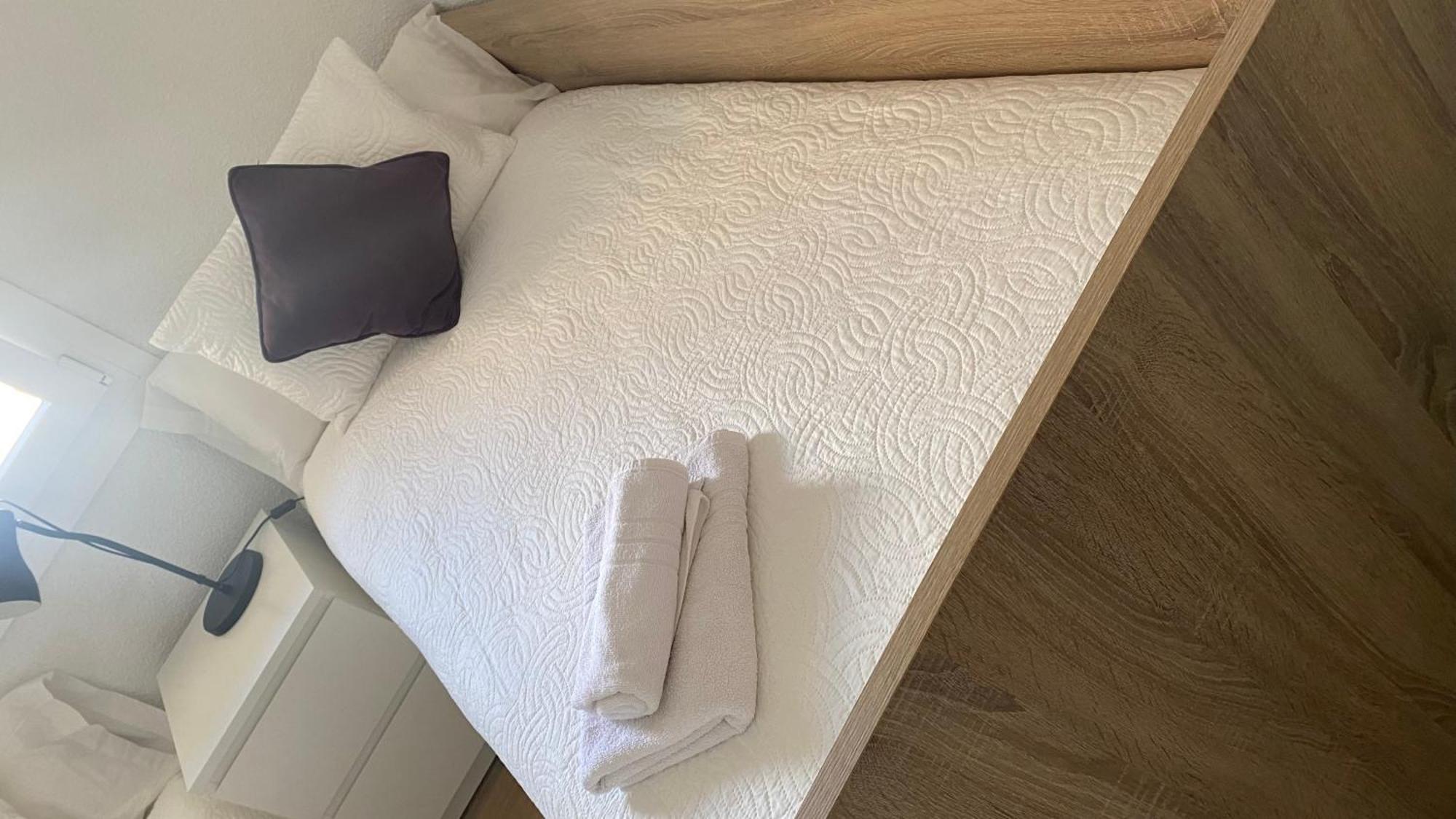 Plaza Andalucia Apartment -A 10Min Caminando Del Puente Romano 코르도바 외부 사진