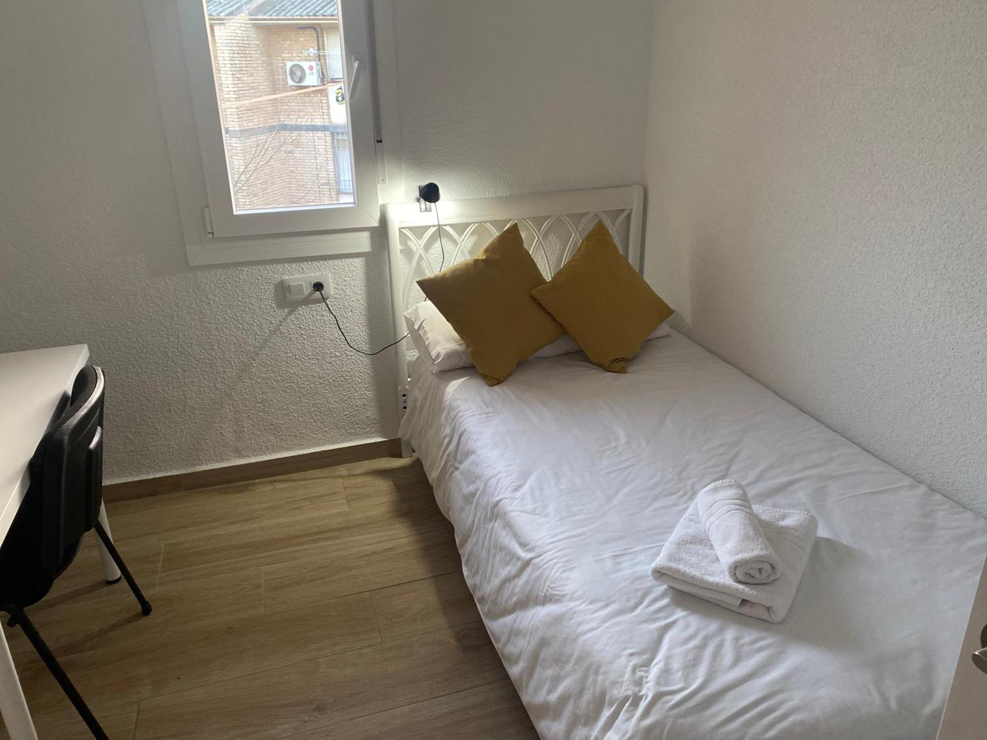Plaza Andalucia Apartment -A 10Min Caminando Del Puente Romano 코르도바 외부 사진