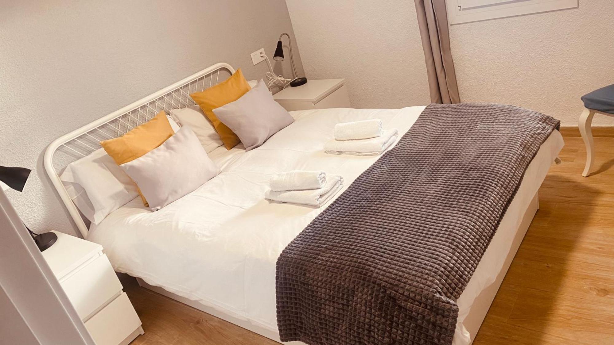 Plaza Andalucia Apartment -A 10Min Caminando Del Puente Romano 코르도바 외부 사진